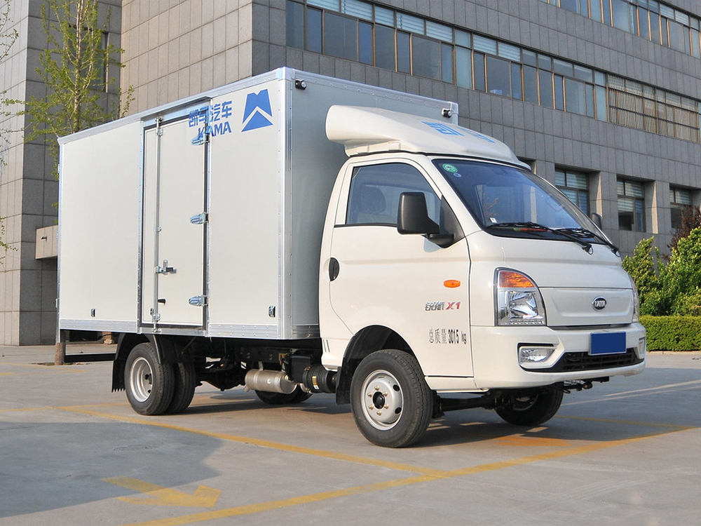 凯马1750厢货车