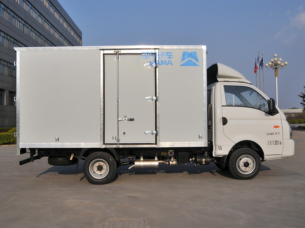 凯马1750厢货车