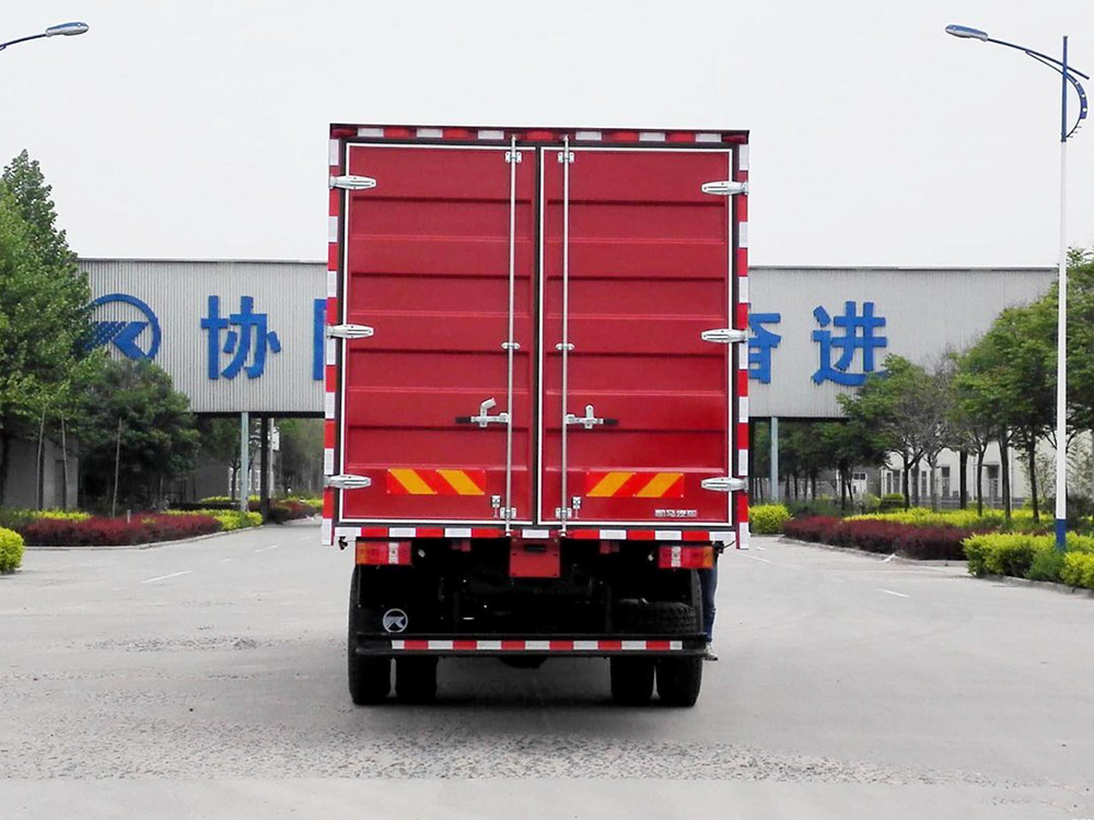 凯马2030厢货车