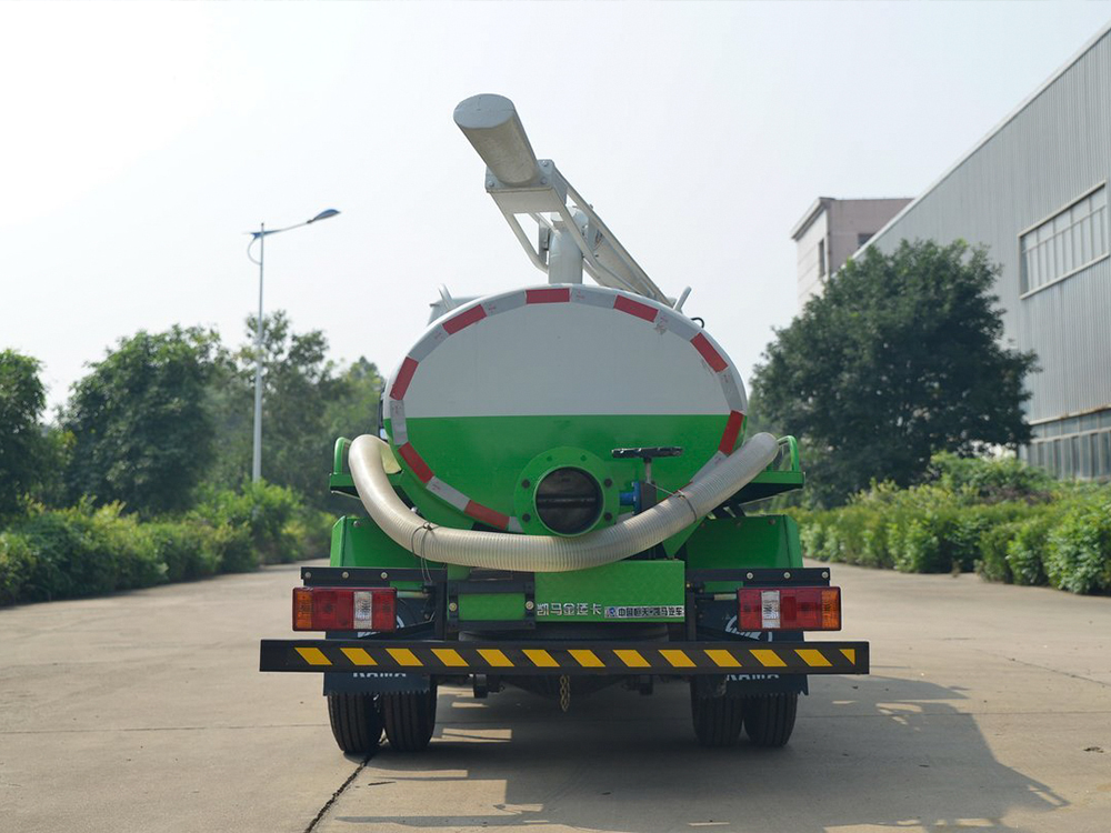 凯马1680吸粪车