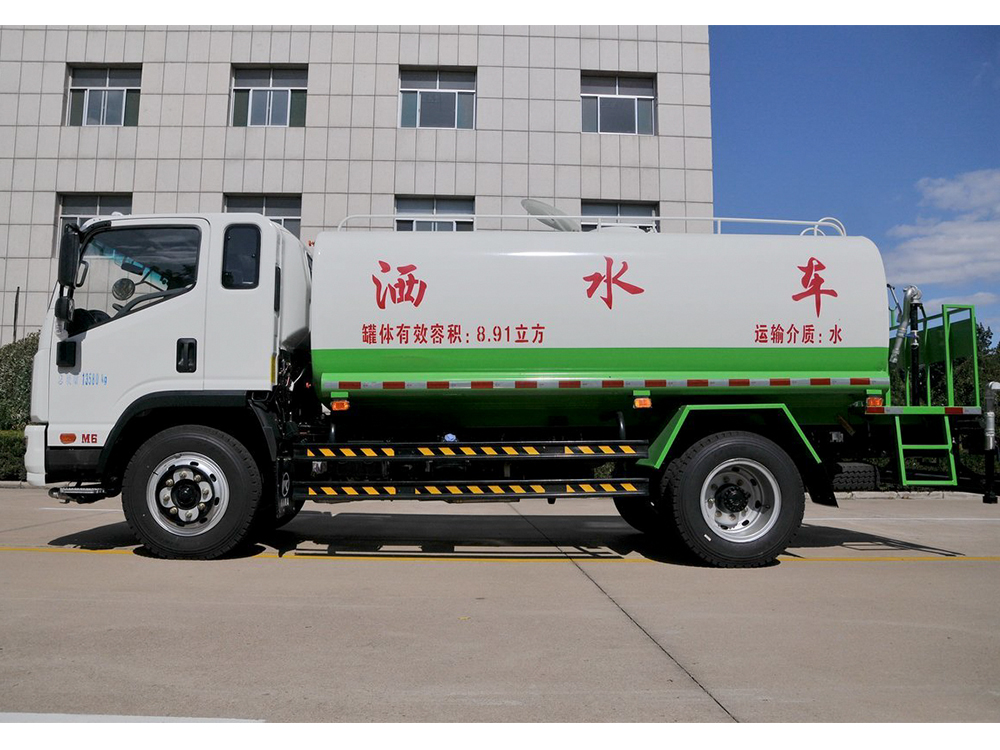 凯马1900洒水车