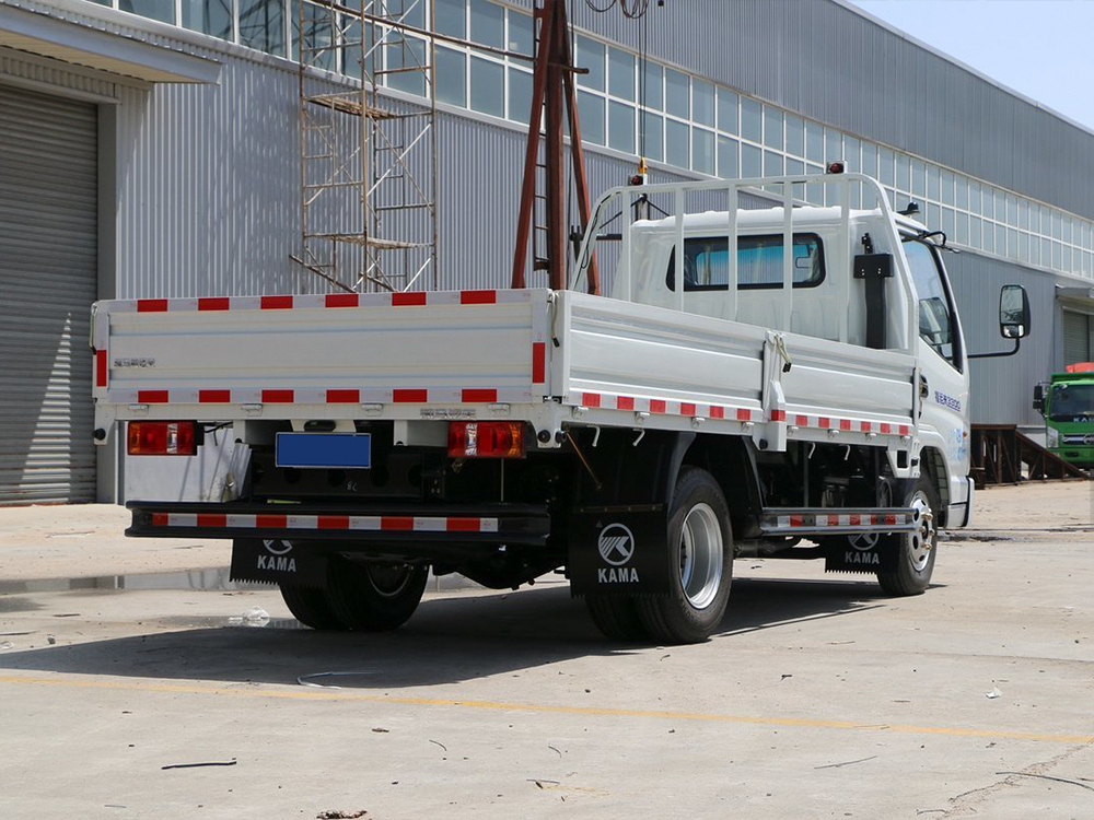 凯马1820栏板车
