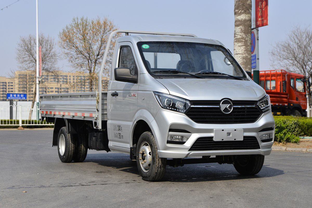 KAMA 11715 Single Cabin Cargo Truck
