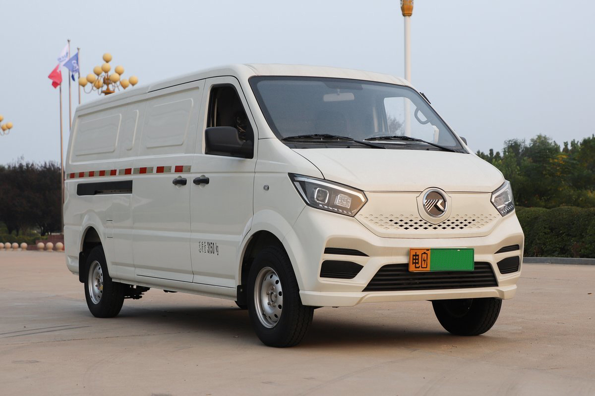KAMA 1715 ES Electric Minivan